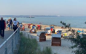 Moderne 3-Zi-Wohnung mit Meerblick direkt am Strand