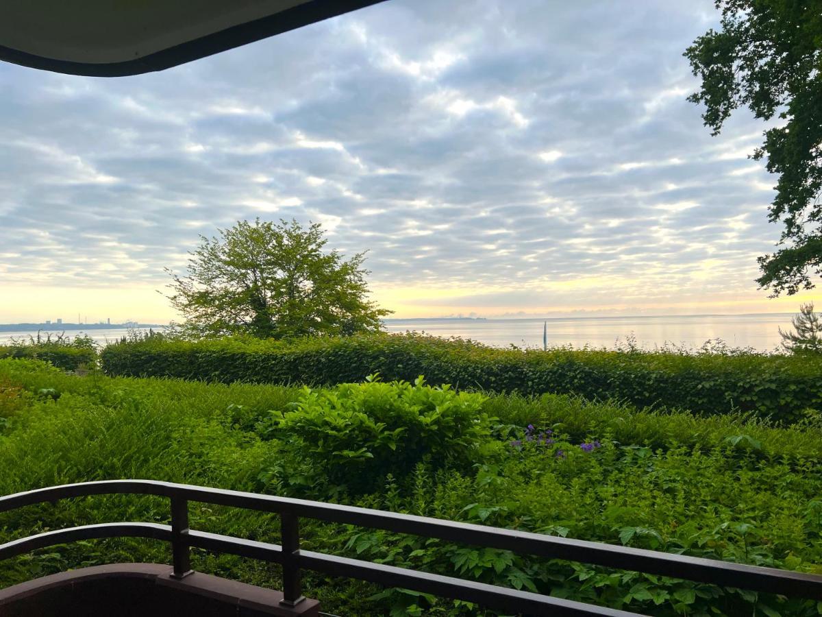 Moderne 3-Zi-Wohnung mit Meerblick direkt am Strand Scharbeutz Exterior foto