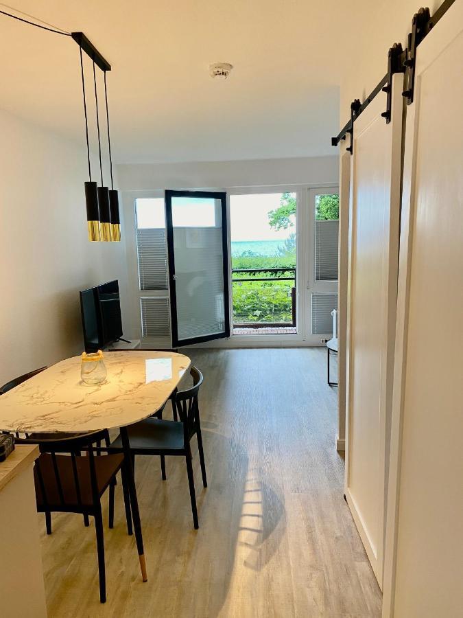 Moderne 3-Zi-Wohnung mit Meerblick direkt am Strand Scharbeutz Exterior foto